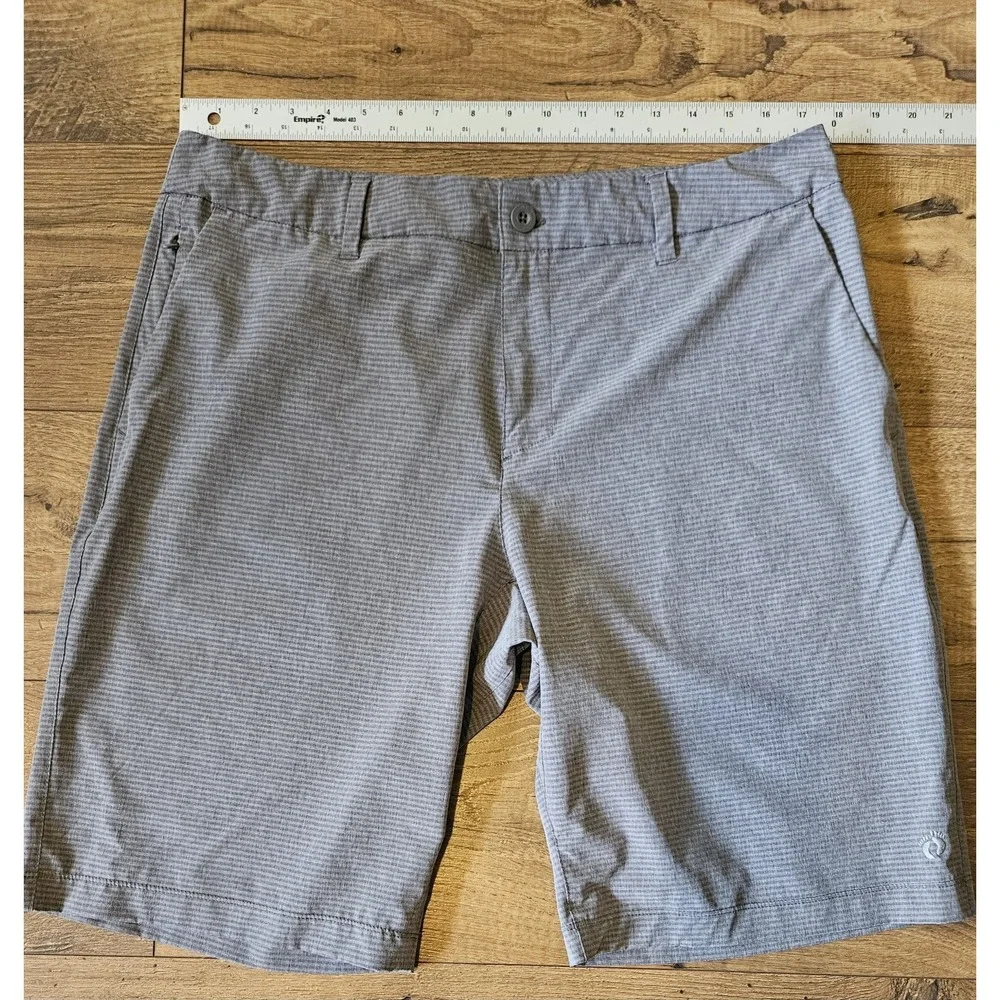 Hang Ten Shorts Men's 36 Gray Flat Front Chino Performance Polyester (35x10.5)